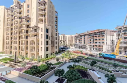 Apartment - 2 Bedrooms - 2 Bathrooms for sale in Al Jazi - Madinat Jumeirah Living - Umm Suqeim - Dubai