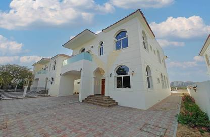 Villa - 6 Bedrooms - 7 Bathrooms for rent in The Centro - The Villa - Dubai Villa - 6 Bedrooms - 7 Bathrooms for rent in The Centro - The Villa - Dubai