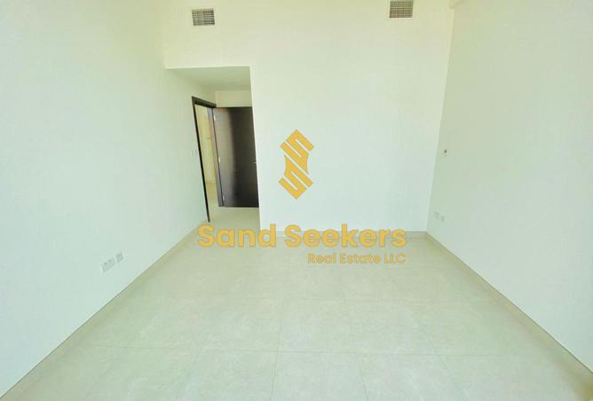 16021309 - Property Image 3