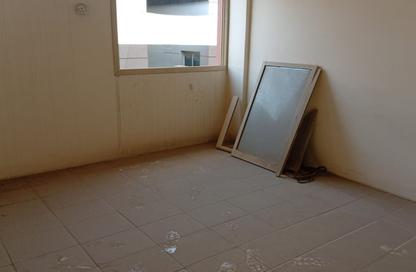 Labor Camp - Studio - 7+ for rent in Al Jurf Industrial 3 - Al Jurf Industrial - Ajman