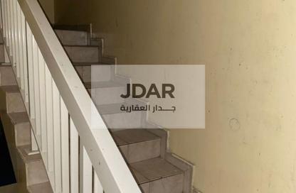 عمارة بالكامل - 8 غرف نوم - 8 حمامات للبيع في بناء النباعة - النبعة - الشرق - الشارقة