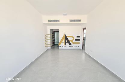 Apartment - 1 Bedroom - 1 Bathroom for rent in Hoshi - Al Badie - Sharjah