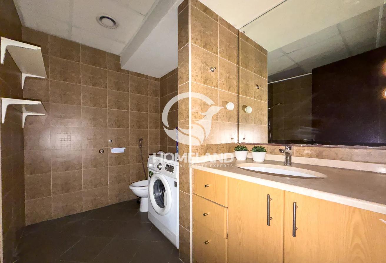Prime location |Equipped kitchen |Bright and clean photo 7