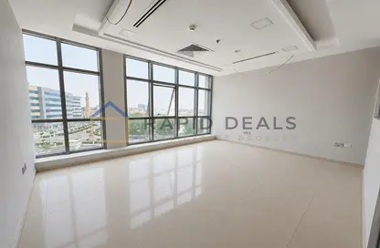 Office Space - Studio for rent in Bayan Business Center - Dubai Investment Park 1 (DIP 1) - Dubai Investment Park (DIP) - Dubai