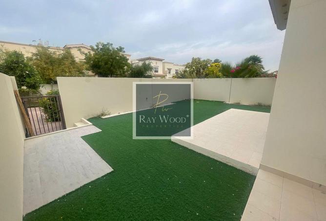 87040249 - Property Image 3