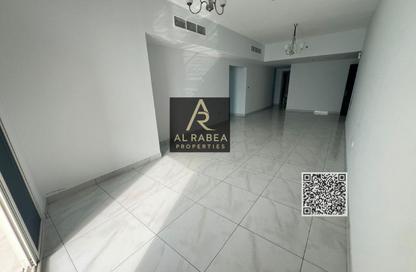 Apartment - 3 Bedrooms - 3 Bathrooms for rent in Corniche Tower - Ajman Corniche Road - Ajman