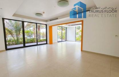 Villa - 4 - 5 for rent in Al Jafiliya Villas - Al Jafiliya - Dubai
