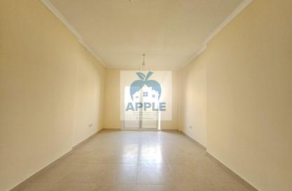 Apartment - 1 Bedroom - 2 Bathrooms for rent in Muwaileh 3 Building - Muwaileh - Sharjah