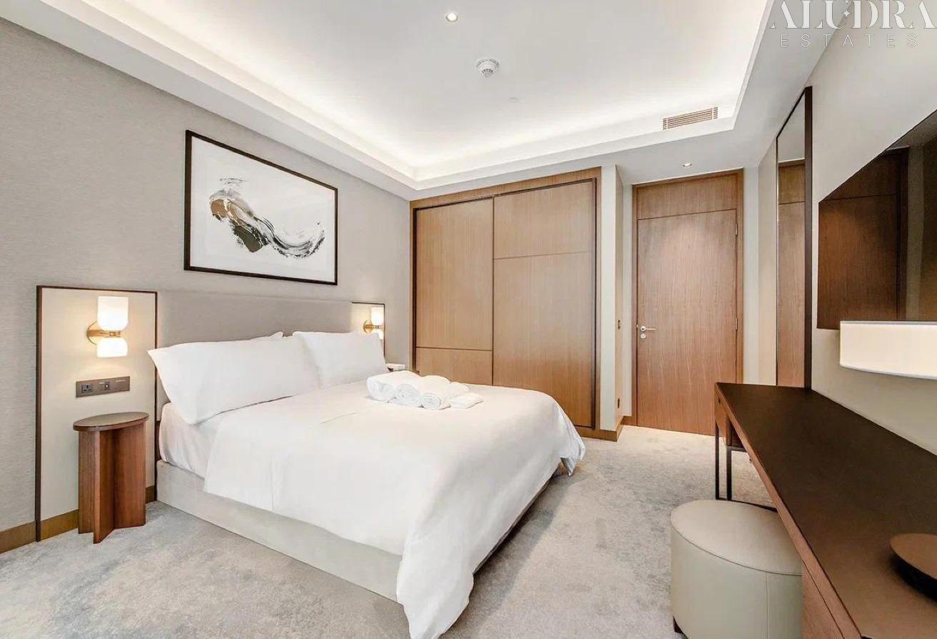 High‑Floor Residence | Vacant | Burj Khalifa Views photo 11