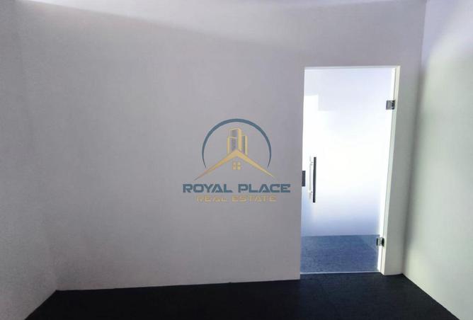 106425900 - Property Image 3
