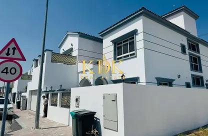 فيلا - 5 غرف نوم - 6 حمامات للبيع في 1B حي - مثلث قرية جميرا - دبي