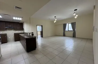 شقة - 1 حمام للايجار في إيست هايتس 4 - الخليج التجاري - دبي