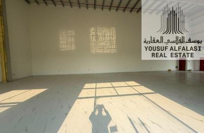 Warehouse - Studio - 1 for rent in Umm Al Thuoob - Umm Al Quwain