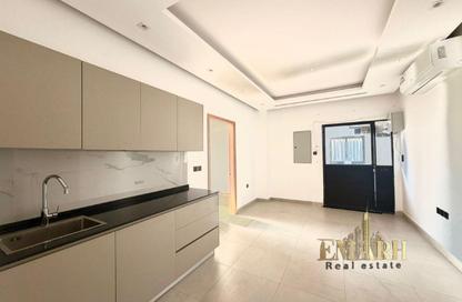Whole Building - Studio - 7+ for sale in Umm Al Quwain Marina Villas - Umm Al Quwain Marina - Umm Al Quwain
