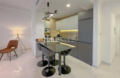 Apartment - 1 Bedroom - 2 Bathrooms for sale in Marina Crown - Dubai Marina - Dubai