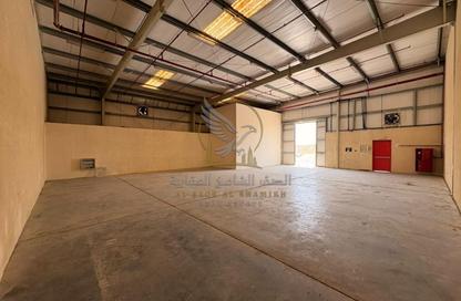 Warehouse - Studio - 1 for rent in Al Jlail - Al Sajaa - Sharjah