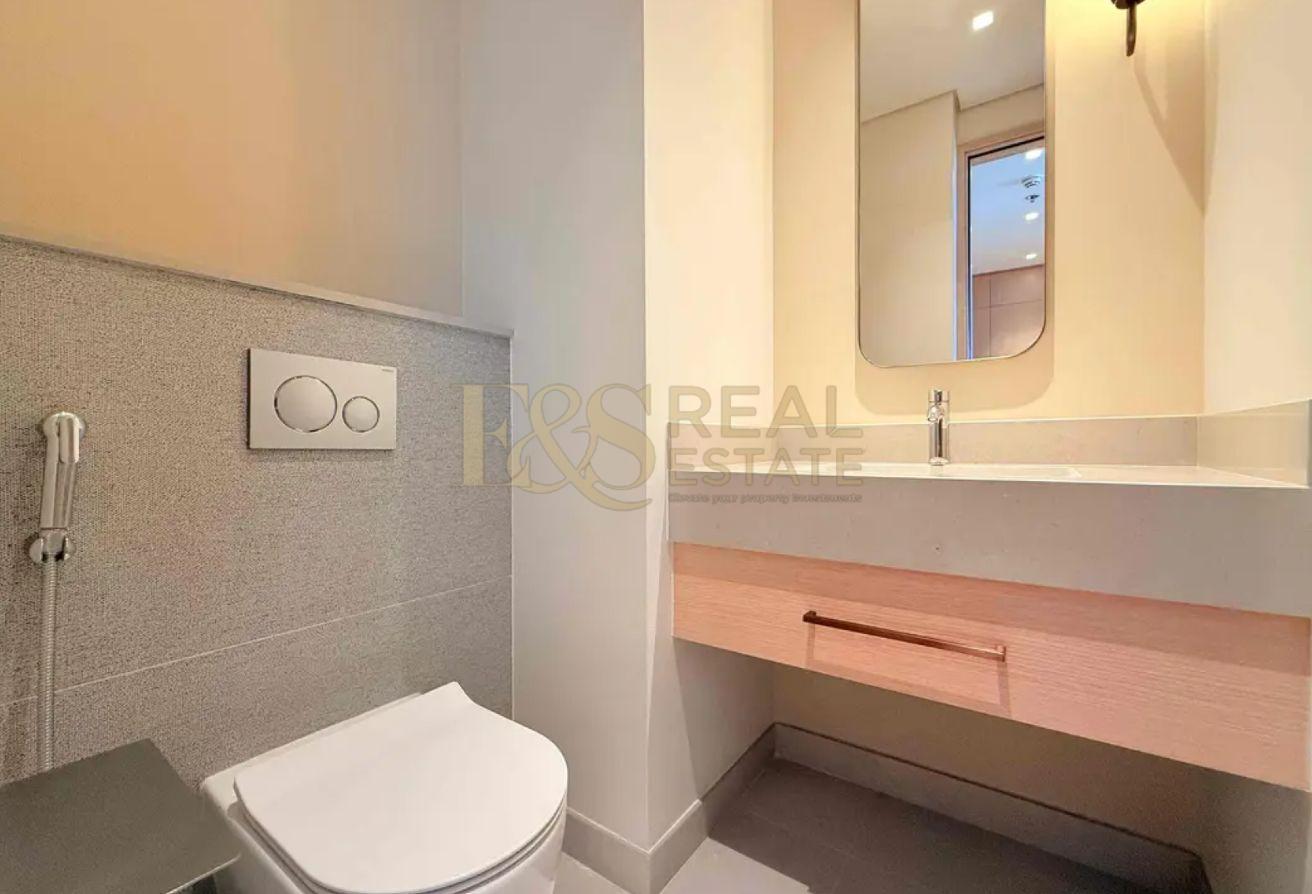 Burj Khalifa View | Furnished | Vacant | Brand New photo 12