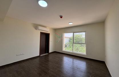 Apartment - 2 Bedrooms - 3 Bathrooms for rent in Hai Al Qalaa - Al Jaheli - Al Ain