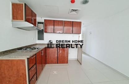 Apartment - Studio - 1 Bathroom for rent in Al Khan - Sharjah