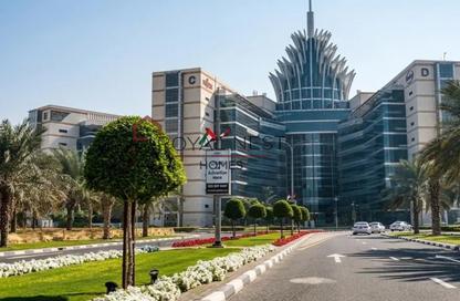 Office Space - Studio - 1 Bathroom for rent in Le Solarium - Dubai Silicon Oasis - Dubai