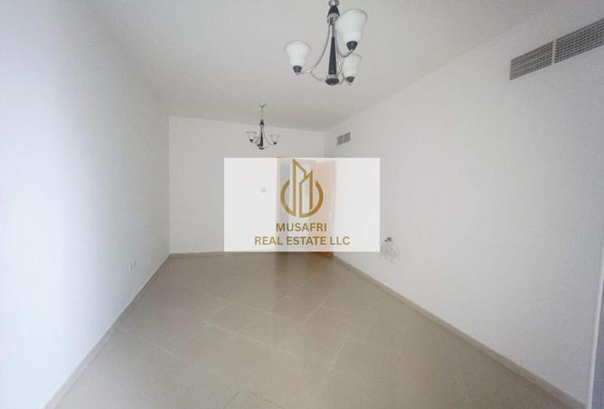 74648287 - Property Image 2