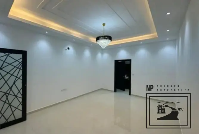 164421801 - Property Image 2