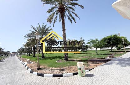 Villa - 5 Bedrooms - 6 Bathrooms for rent in Al Falaj - Al Riqqa - Sharjah Villa - 5 Bedrooms - 6 Bathrooms for rent in Al Falaj - Al Riqqa - Sharjah