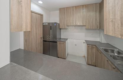 Apartment - 3 Bedrooms - 3 Bathrooms for rent in Parkviews - Town Square - Dubai