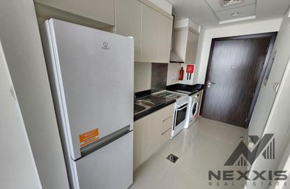 Apartment - Studio - 1 for rent in Carson C - Carson - Damac Hills - Dubai