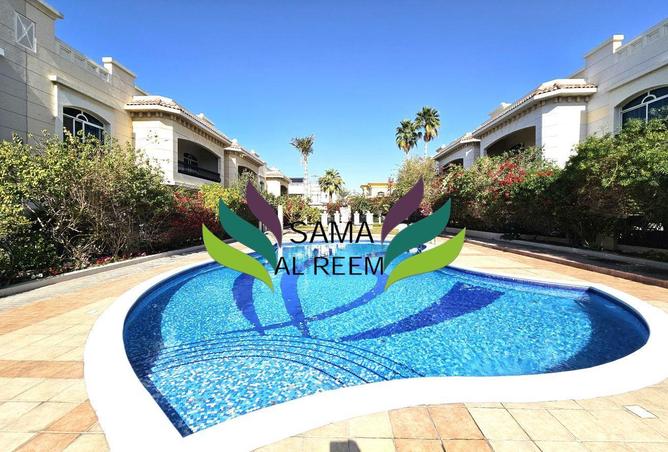 97833053 - Property Main Image