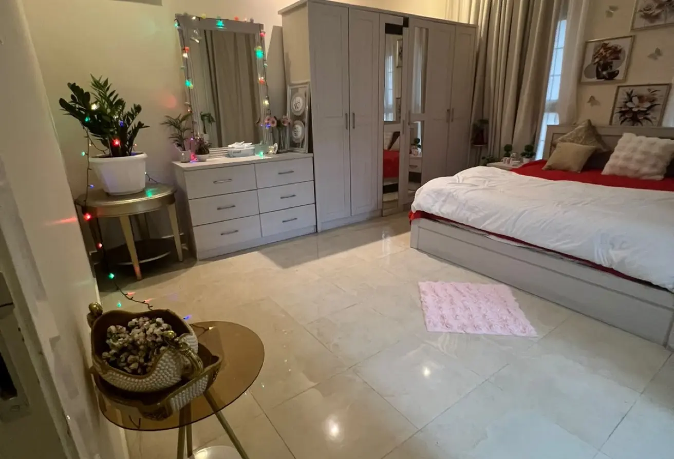 156938215 - Property Main Image