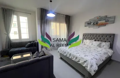 شقة - 1 حمام للايجار في Y17 - طراز إنجليزي - المدينة العالمية - دبي