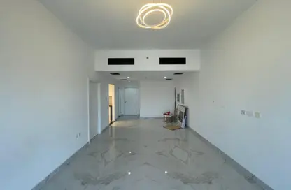 Apartment - 1 Bedroom - 2 Bathrooms for rent in Easy 19 - International City Phase 2 - Al Warsan 4 - Al Warsan - Dubai Apartment - 1 Bedroom - 2 Bathrooms for rent in Easy 19 - International City Phase 2 - Al Warsan 4 - Al Warsan - Dubai