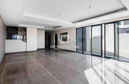 Townhouse - 5 Bedrooms - 5 Bathrooms for sale in Nice - Damac Lagoons - Dubai