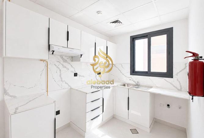 82823852 - Property Image 2