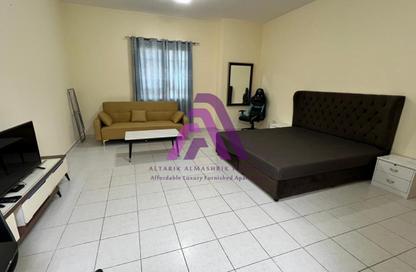 Apartment - Studio - 1 Bathroom for rent in Building V15 - Russia Cluster - International City - Dubai Apartment - Studio - 1 Bathroom for rent in Building V15 - Russia Cluster - International City - Dubai