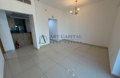 Apartment - 1 - 2 for rent in Continental Tower - Dubai Marina - Dubai