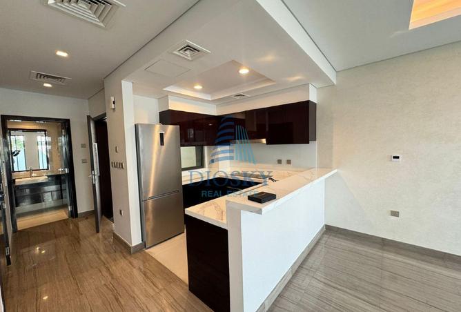 58165002 - Property Image 3