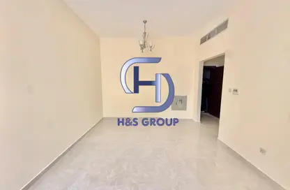 شقة - غرفة نوم - 1 حمام للايجار في مبنى جي جي كو مويلح - تجارية مويلح - الشارقة