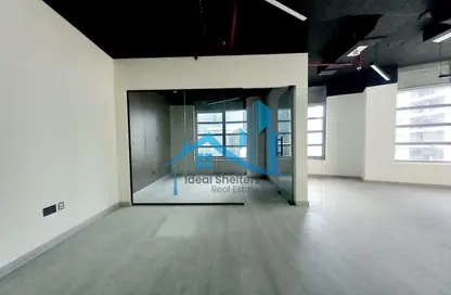Office Space - 1 Bedroom - 1 Bathroom for rent in Silver Tower - Business Bay - Dubai