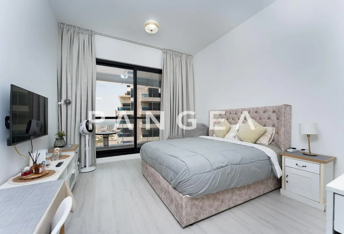 156923843 - Property Main Image