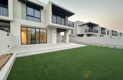 Townhouse - 4 - 4 for rent in Jebel Ali Village Townhouses - Jebel Ali Village - Jebel Ali - Dubai
