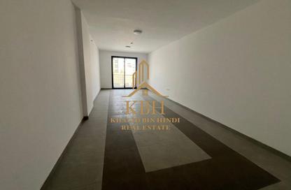 Apartment - 3 Bedrooms - 3 Bathrooms for rent in Muweileh Community - Muwaileh Commercial - Sharjah Apartment - 3 Bedrooms - 3 Bathrooms for rent in Muweileh Community - Muwaileh Commercial - Sharjah