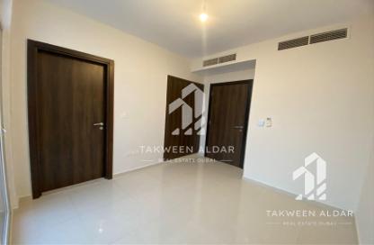 Townhouse - 3 Bedrooms - 3 Bathrooms for rent in Victoria - Damac Hills 2 - Dubai Townhouse - 3 Bedrooms - 3 Bathrooms for rent in Victoria - Damac Hills 2 - Dubai