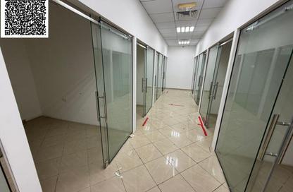 Shop - Studio - 4 Bathrooms for rent in Ajman Corniche Residences - Ajman Corniche Road - Ajman