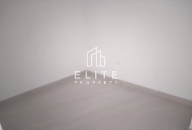 73840473 - Property Image 2