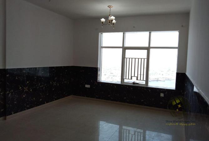 70295865 - صورة العقار 3