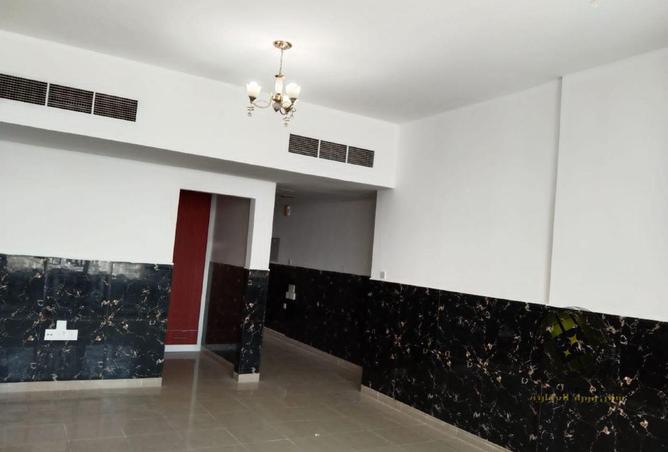 70295865 - صورة العقار 2