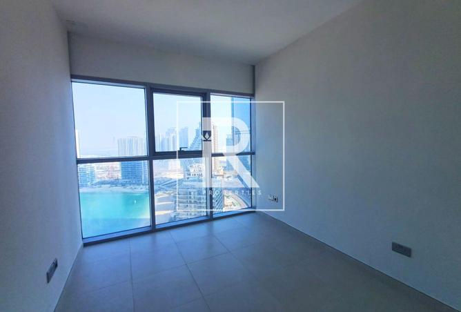 83212631 - Property Image 3