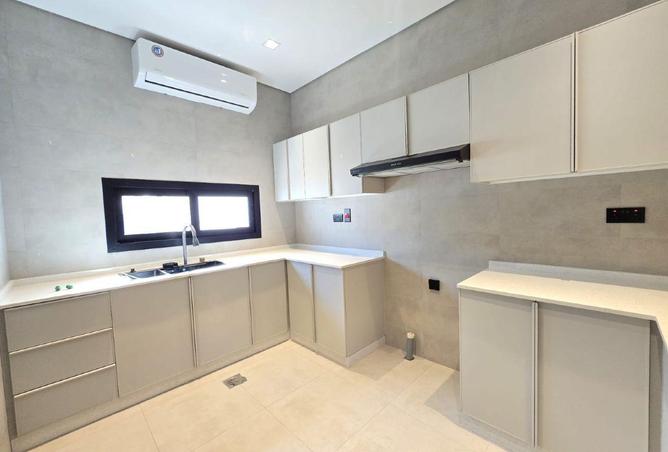 88334125 - Property Image 3